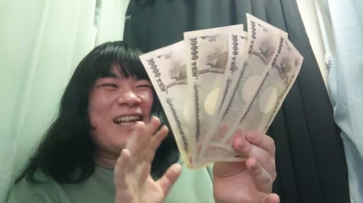 税金の5万円で2万円のアダルトゲームのキャラを買おうかかなり揺らいでます。助けて　　5万円ある証明